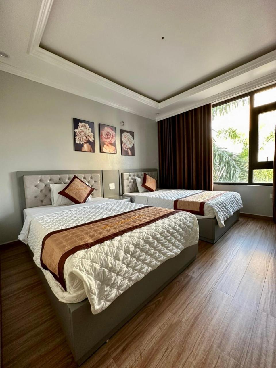 Viet Hoang Hotel Ha Long Exterior photo